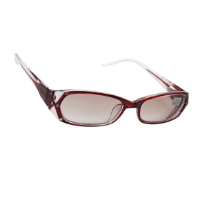 Очки в пластмассовой оправе